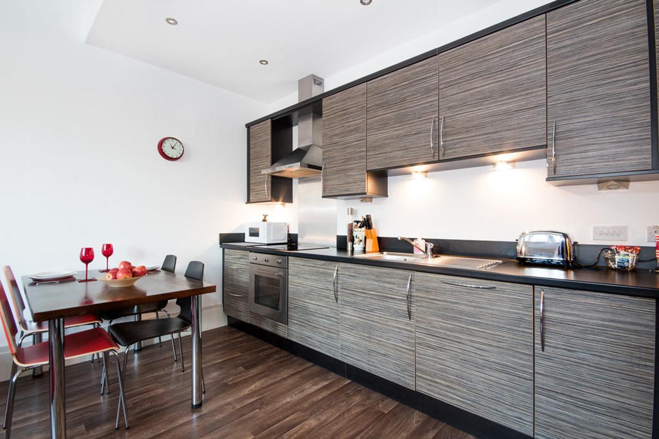 The West Wing Apartments Inverness Zewnętrze zdjęcie